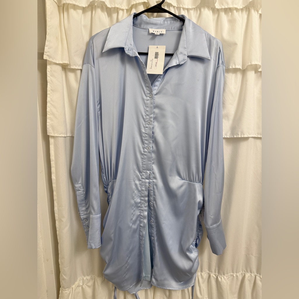 Women’s L Mable Long Sleeve Satin Button Down Dress